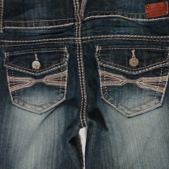 Jeans - Picture 4 of 6